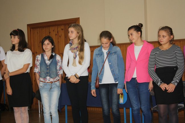 Nagrodzili wzorowych uczniów - zdjęcia