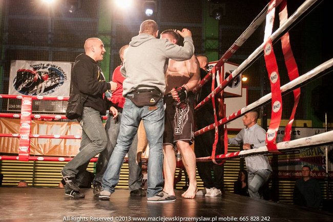 Krwawe widowisko - zdjęcia