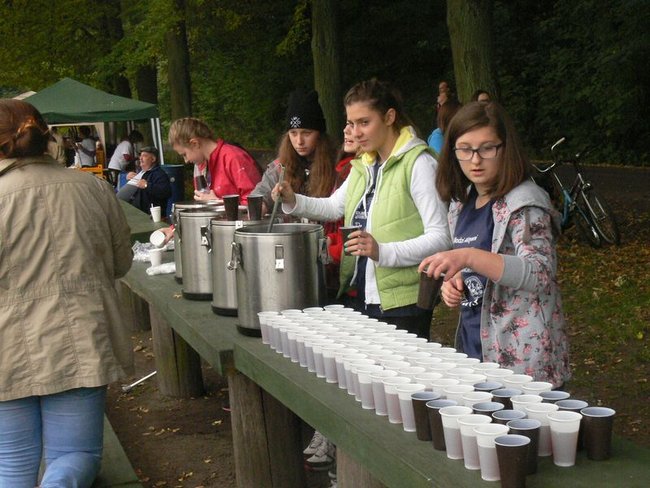 Tłumy na starcie - zdjęcia