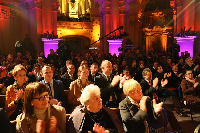 W międzynarodowym wydaniu - zdjęcia