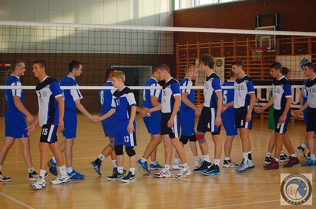 Siatkarze prą do przodu - zdjęcia