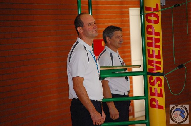 Siatkarze prą do przodu - zdjęcia