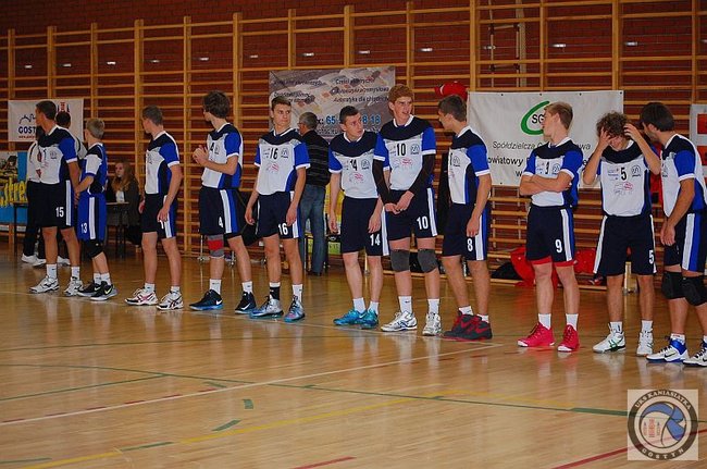 Siatkarze prą do przodu - zdjęcia