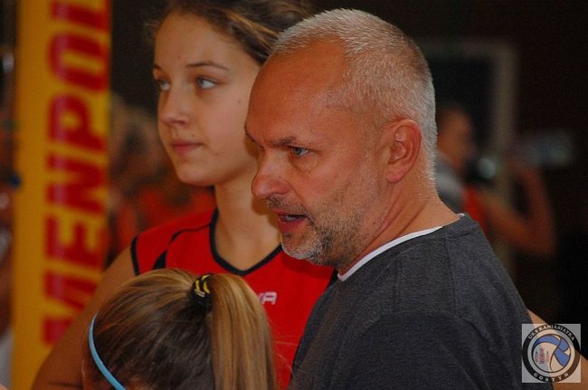 Siatkarze prą do przodu - zdjęcia