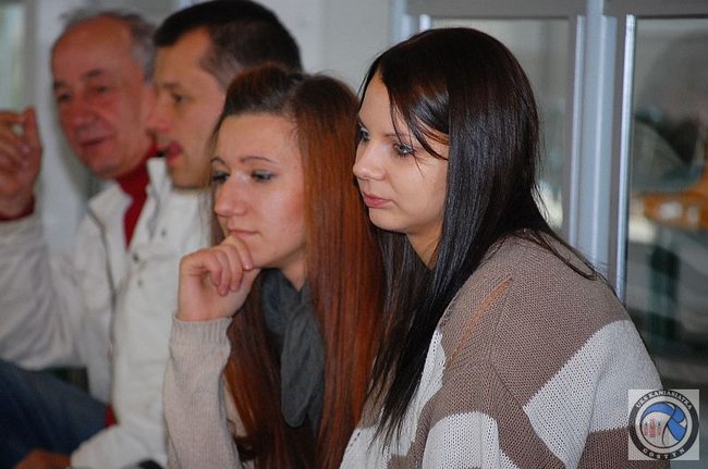 Siatkarze prą do przodu - zdjęcia