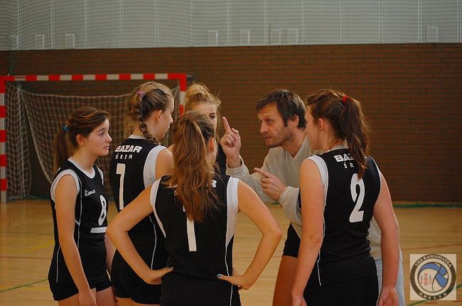 Siatkarze prą do przodu - zdjęcia