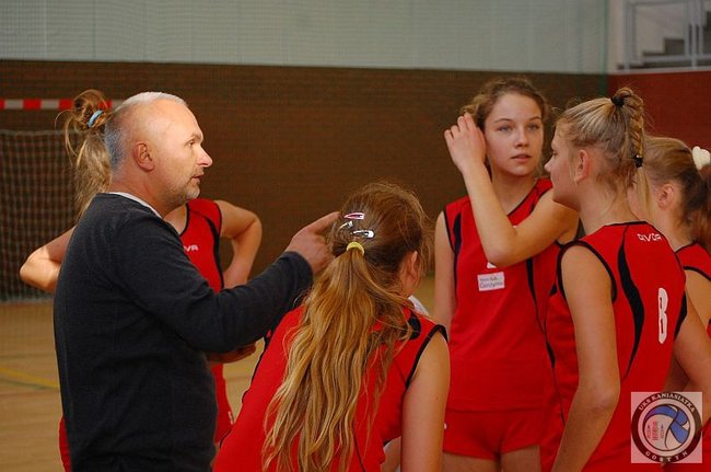 Siatkarze prą do przodu - zdjęcia