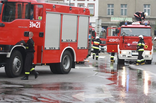 Pożar na piętrze ratusza - zdjęcia