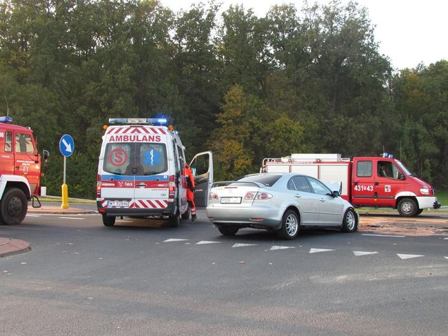 Zderzenie na obwodnicy - zdjęcia