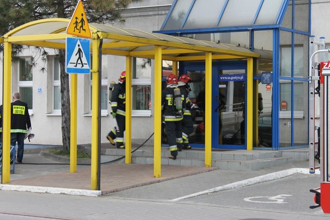 Pożar w Urzędzie Skarbowym - zdjęcia