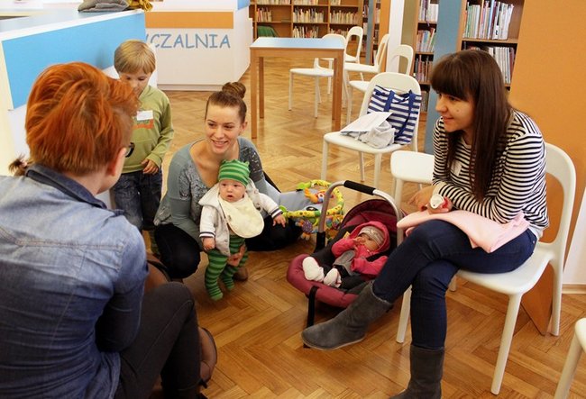 Mamo, nie siedź w domu! - zdjęcia
