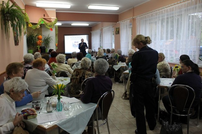 O czym seniorzy wiedzieć powinni - zdjęcia