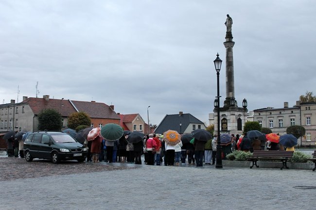 Zrobili raban na rynku - zdjęcia