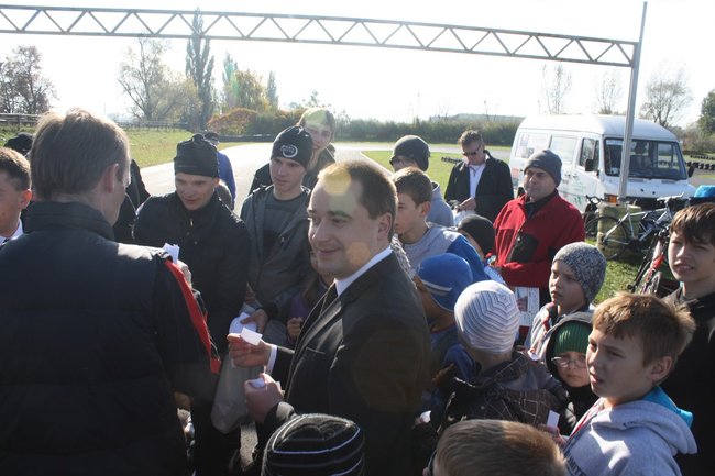 Festyn na dwóch kółkach - zdjęcia