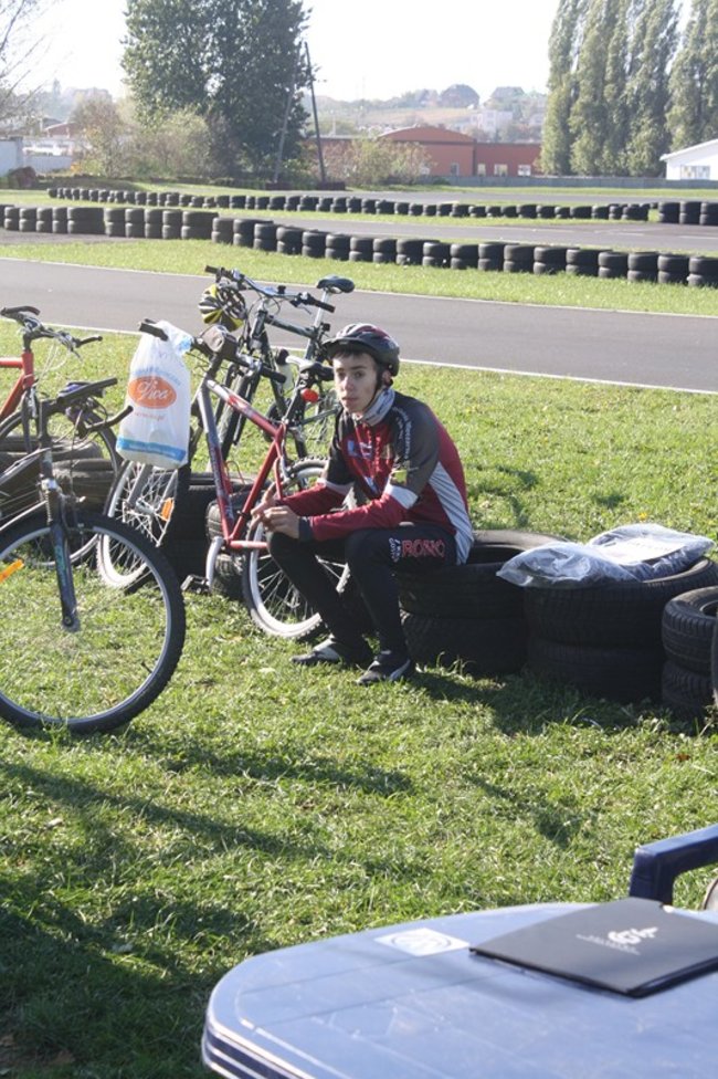 Festyn na dwóch kółkach - zdjęcia