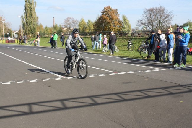 Festyn na dwóch kółkach - zdjęcia