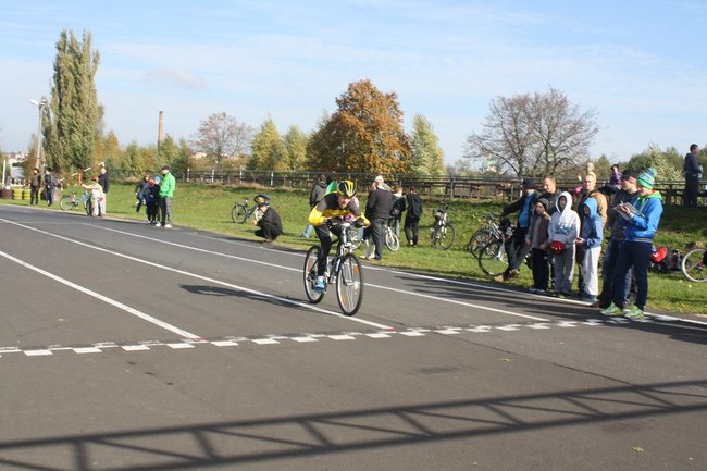 Festyn na dwóch kółkach - zdjęcia