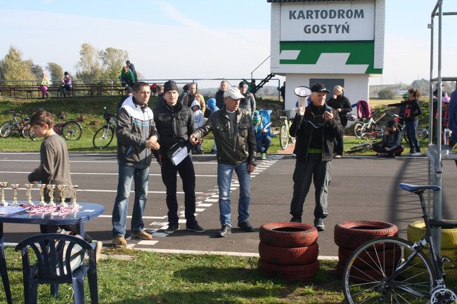 Festyn na dwóch kółkach - zdjęcia