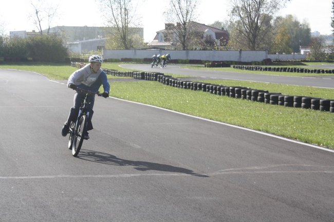 Festyn na dwóch kółkach - zdjęcia