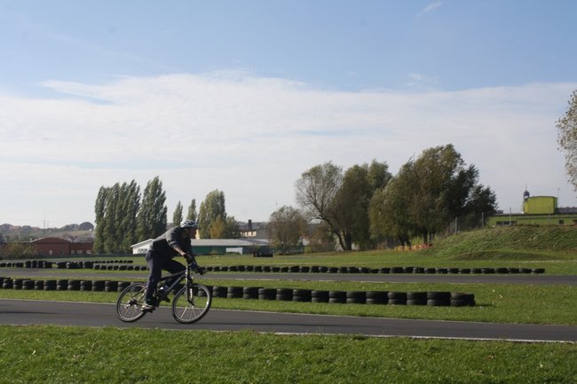 Festyn na dwóch kółkach - zdjęcia