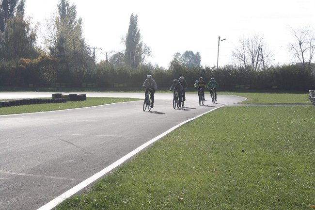 Festyn na dwóch kółkach - zdjęcia