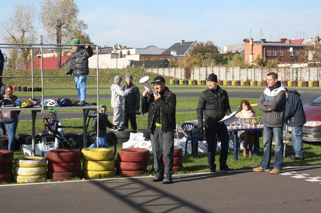 Festyn na dwóch kółkach - zdjęcia