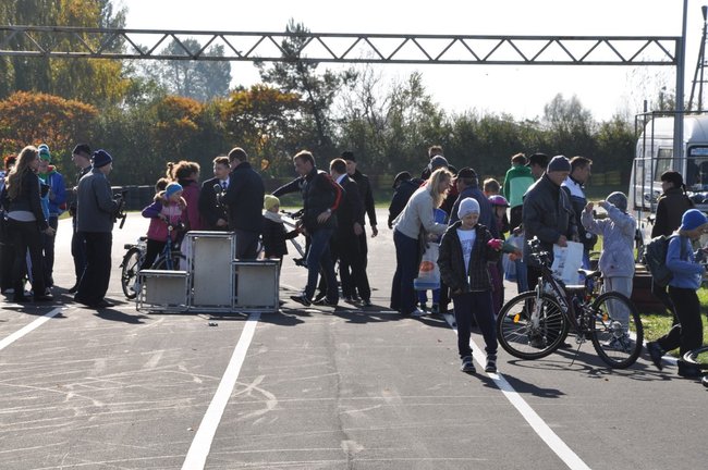 Festyn na dwóch kółkach - zdjęcia