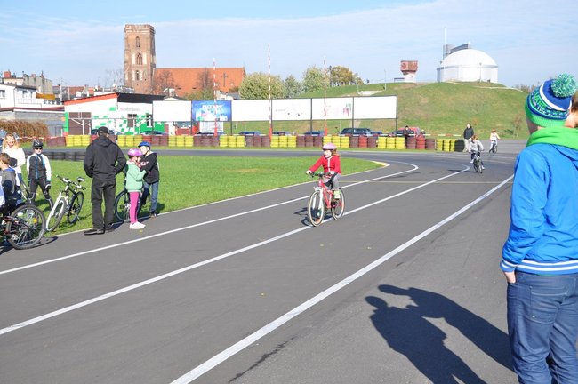 Festyn na dwóch kółkach - zdjęcia