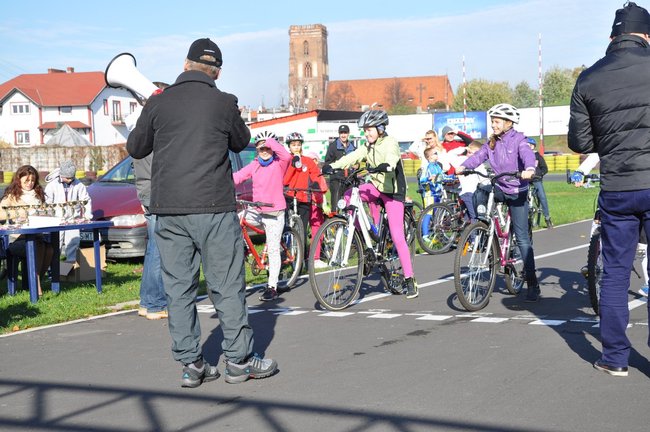 Festyn na dwóch kółkach - zdjęcia