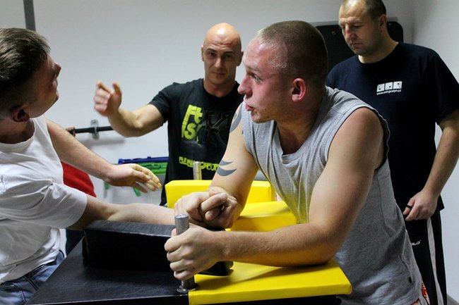 Kipiało od testosteronu - zdjęcia