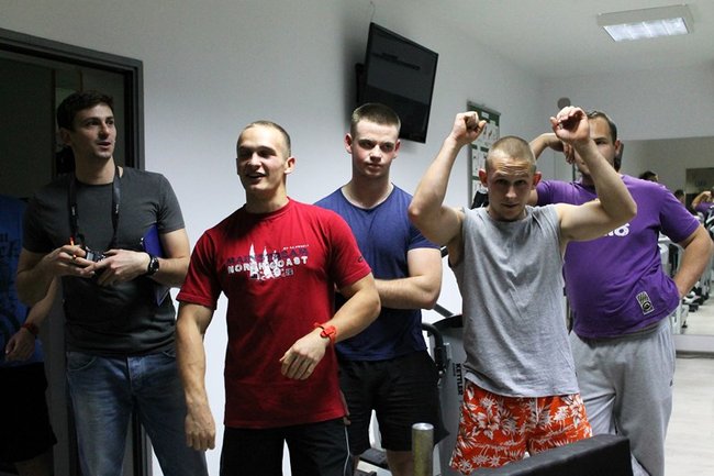 Kipiało od testosteronu - zdjęcia