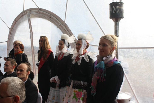 Wiatrowa farma otwarta - zdjęcia