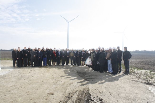 Wiatrowa farma otwarta - zdjęcia