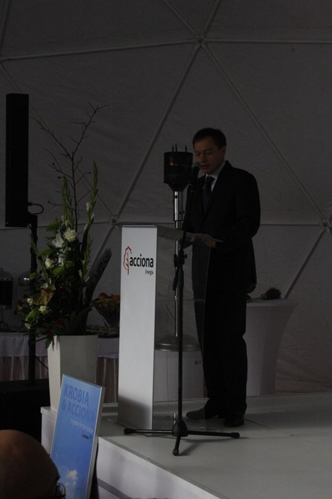 Wiatrowa farma otwarta - zdjęcia