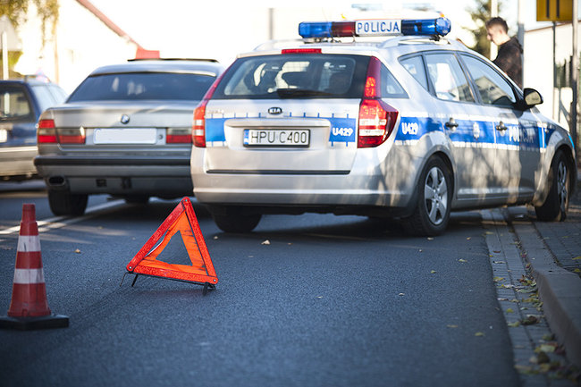 Najechał na tył osobówki - zdjęcia