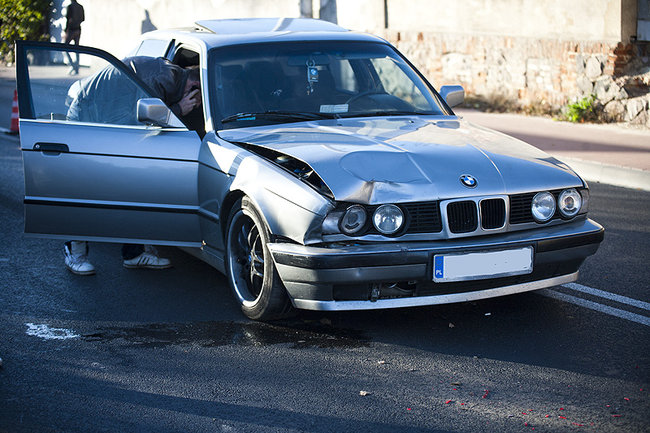 Najechał na tył osobówki - zdjęcia