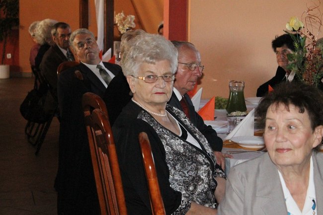 Z wyrazami szacunku - zdjęcia