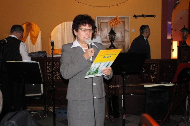 Z wyrazami szacunku - zdjęcia