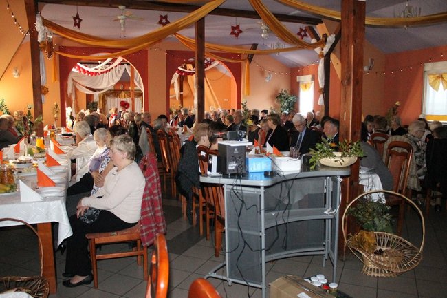 Z wyrazami szacunku - zdjęcia