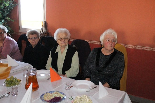 Z wyrazami szacunku - zdjęcia