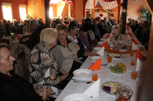 Z wyrazami szacunku - zdjęcia