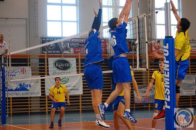 Cieszą się z awansu - zdjęcia