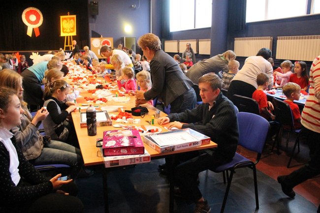 Międzypokoleniowy most - zdjęcia