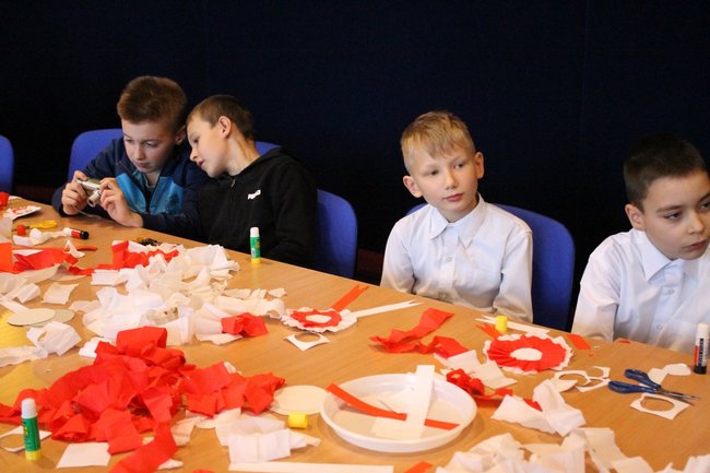 Międzypokoleniowy most - zdjęcia