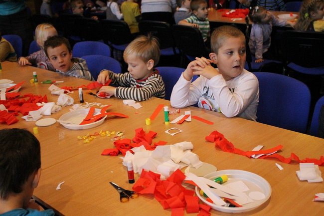 Międzypokoleniowy most - zdjęcia