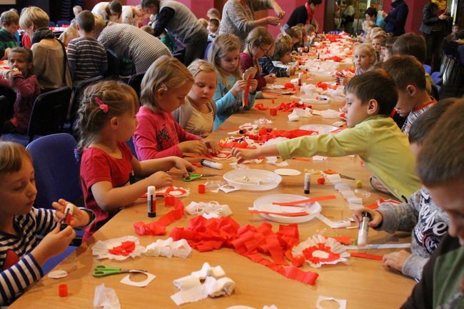 Międzypokoleniowy most - zdjęcia