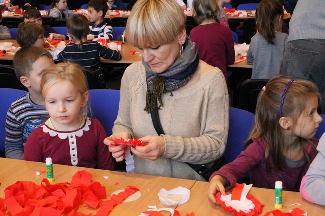 Międzypokoleniowy most - zdjęcia