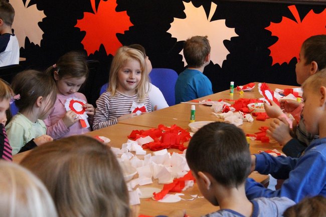 Międzypokoleniowy most - zdjęcia