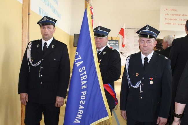 Nadali imię szkole - zdjęcia