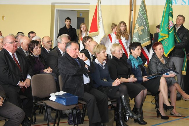 Nadali imię szkole - zdjęcia